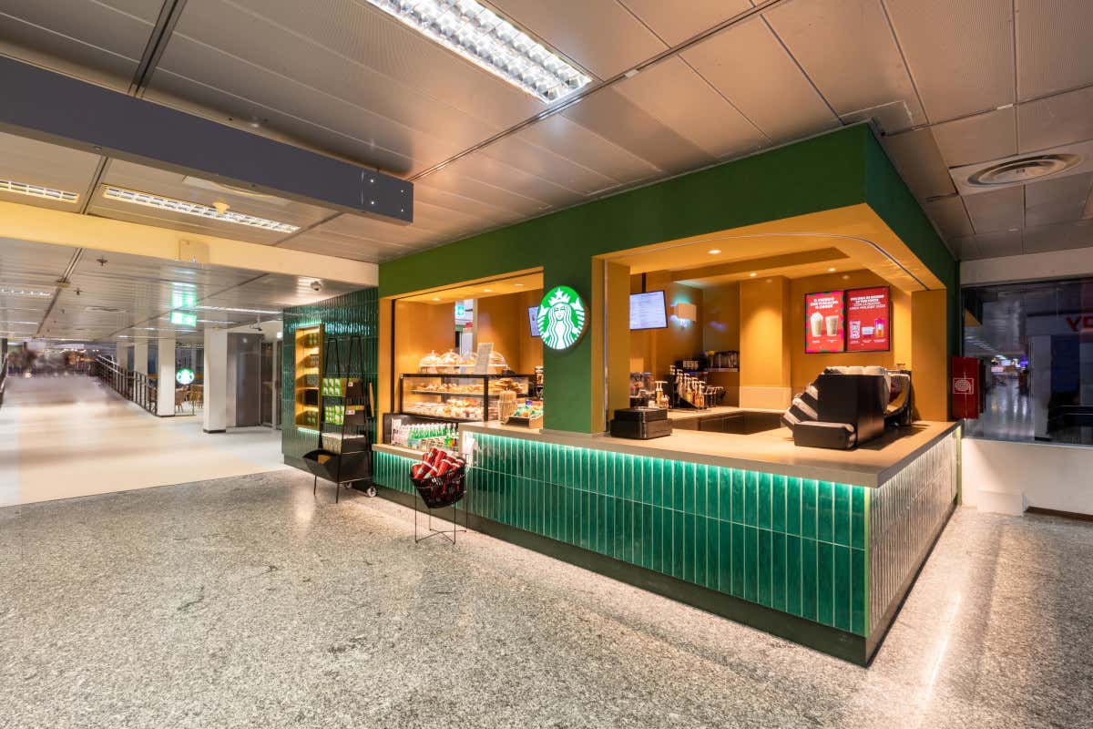 Starbucks chiude il 2023 con due aperture a Roma e all'aeroporto di Malpensa
