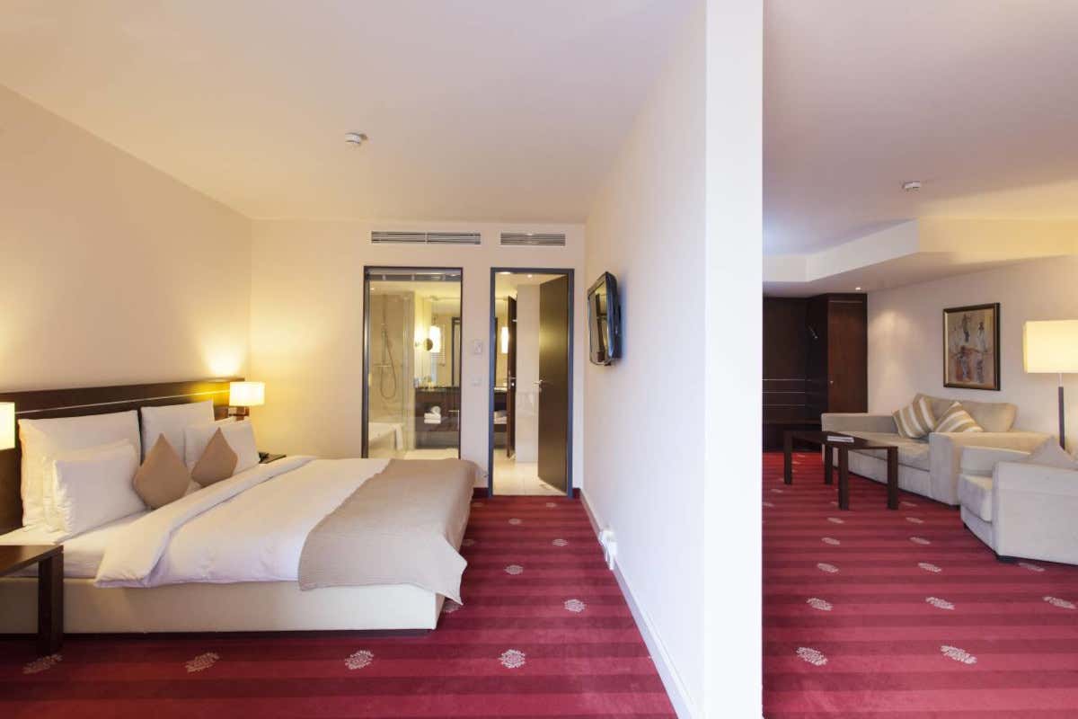 L'Hotel Vier Jahreszeiten Starnberg: tra lusso e natura nel cuore della Baviera