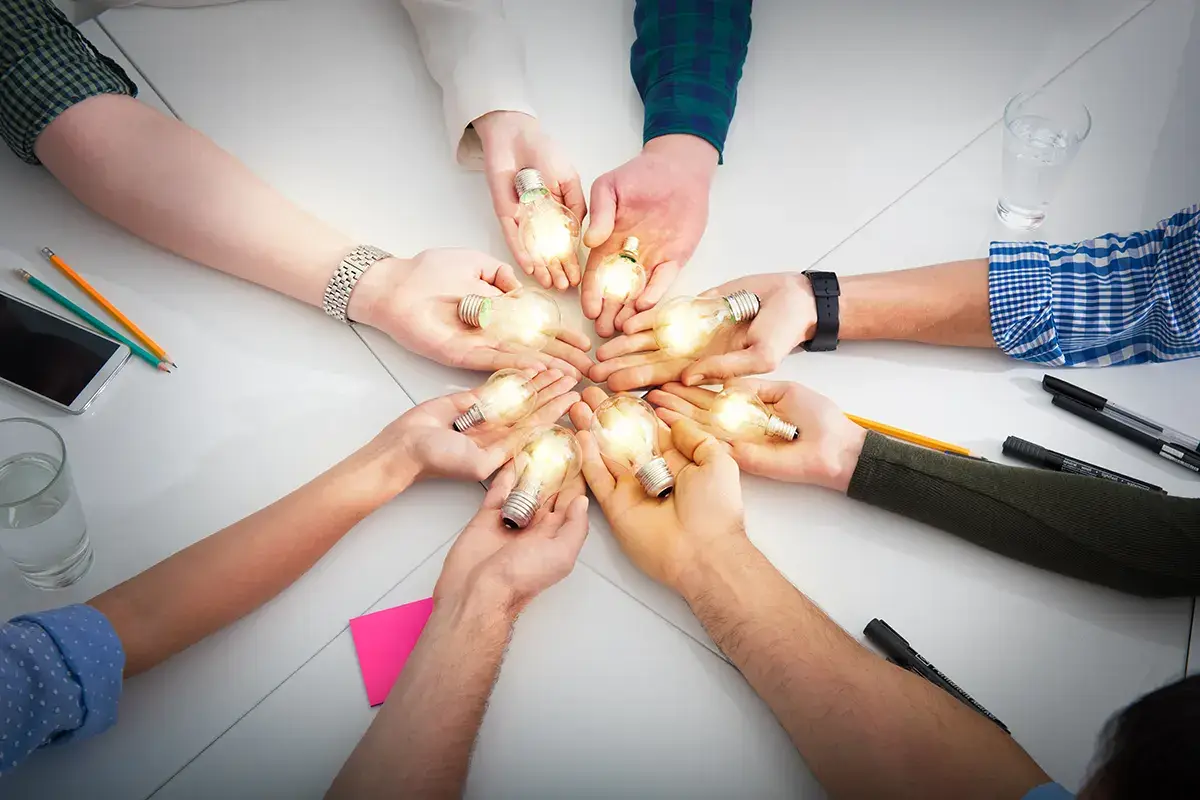 Un sostegno alle nuove idee Al via il contributo da mille euro per le start-up. Un mese per fare domanda