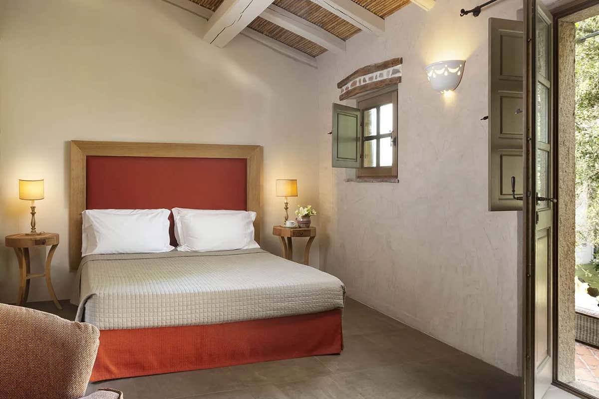 La Ciminea, dove la Sardegna di Gabriele Natali sorprende tra orto e memoria