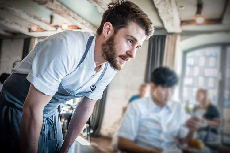 Addio al Noma per Stefano Ferraro: apre a Milano l'innovativo Loste café Addio al Noma per Stefano Ferraro: apre a Milano l'innovativo Loste café