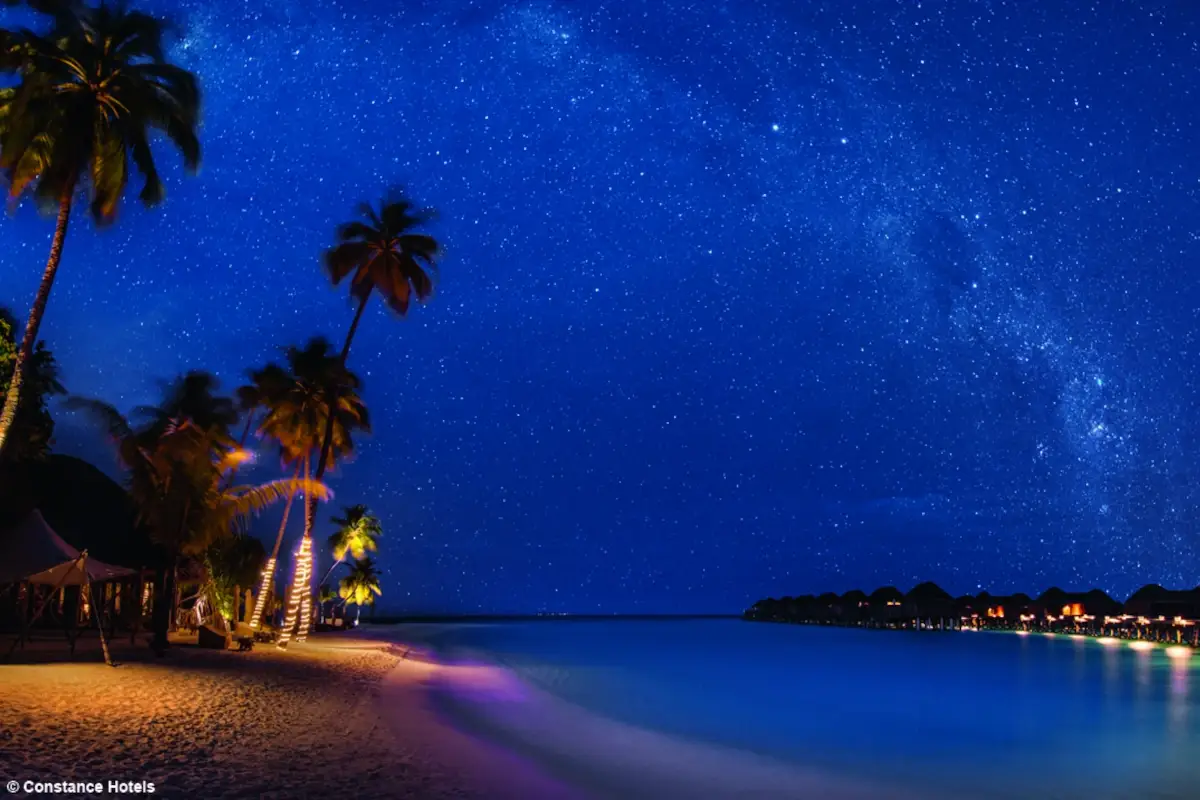 Cielo stellato alle Maldive Notte di San Lorenzo, ecco i cieli pi&ugrave; belli dove vedere le stelle cadenti