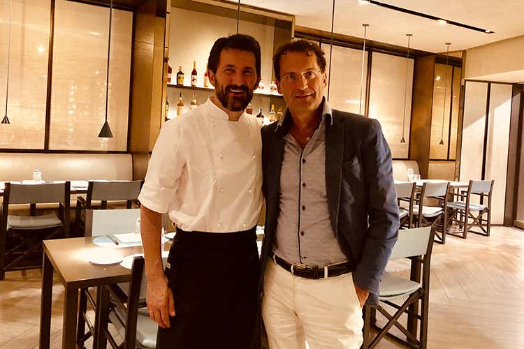 Alessio Malaguti con Giuseppe De Biasi (Lo stile Armani declinato ai fornelli di Bologna)