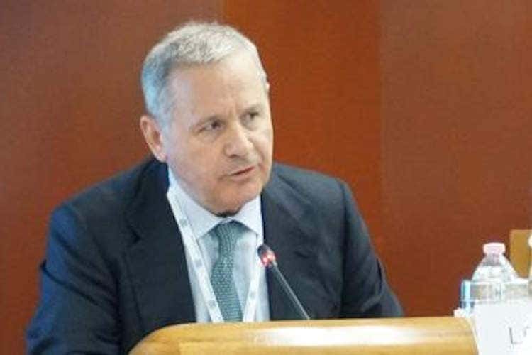 Lino Enrico Stoppani - Stoppani: È tempo di responsabilità Diventiamo esempio per la società