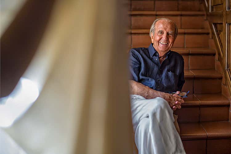 Marco Felluga (Una storia di intuizioni La vita di Marco Felluga, nero su bianco) Marco Felluga (Una storia di intuizioni La vita di Marco Felluga, nero su bianco)
