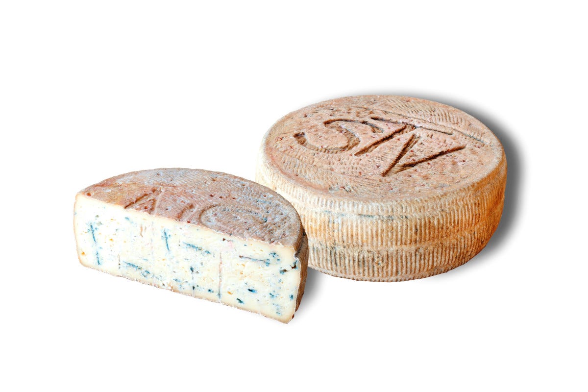 Strachitunt Dop il formaggio millenario conquista i giovani produttori