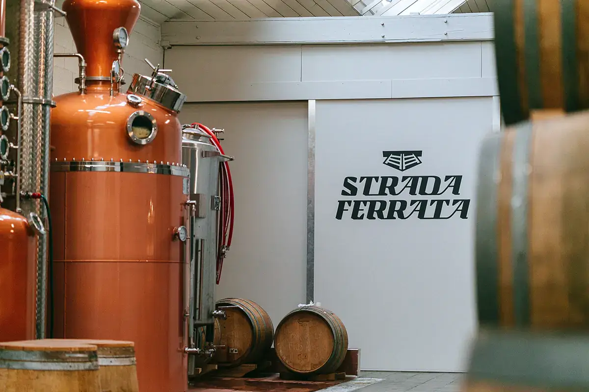 La distilleria Strada Ferrata Dalla birra ai distillati, Strada Ferrata innova con la linea spirits New Make