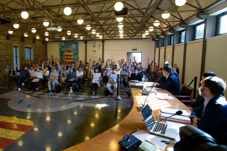 Uno scatto dell'assemblea - Valcalepio, la Strada del Vino cerca nuovi percorsi enogastronomici