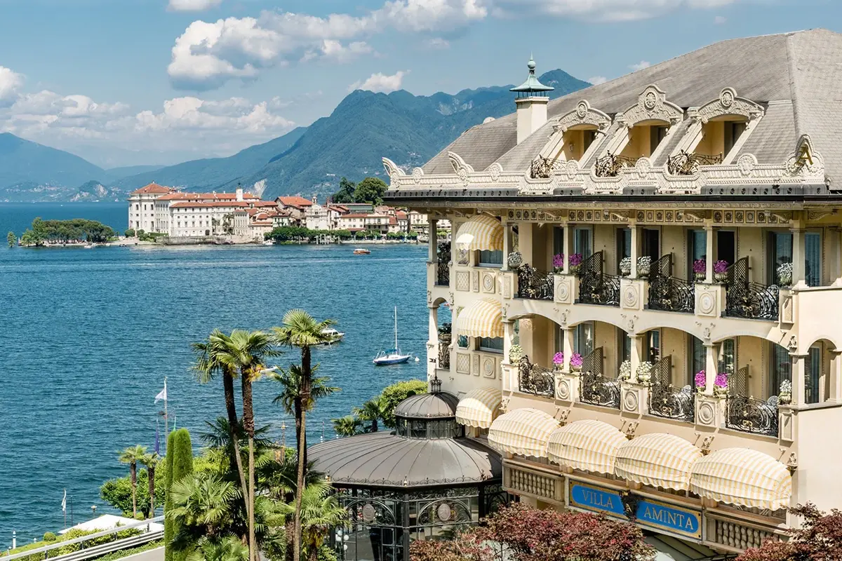 Alla scoperta del Lago Maggiore Cosa fai a Capodanno? Ecco 5 idee in Italia