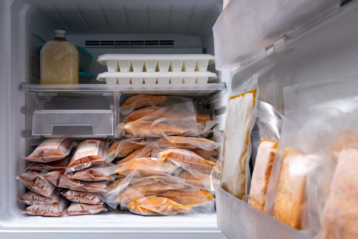 In Europa valgono regole diverse sull’obbligo di indicare alimenti surgelati o decongelati