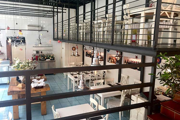 (Il sushi all'italiana di Alex Seveso al Kitchen Society di Milano)