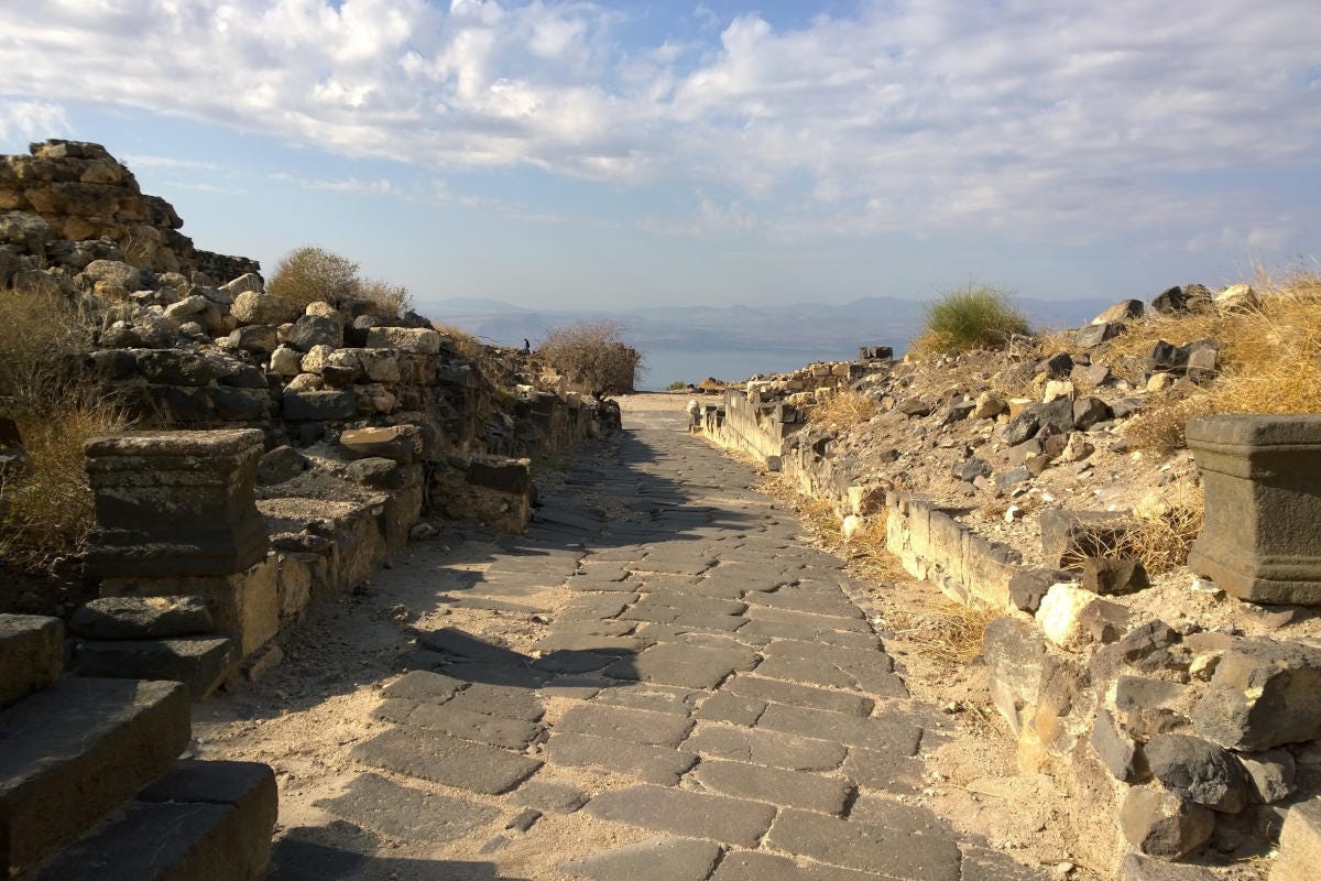 Il parco di Sussita si sviluppa tra i reperti archeologici della città di Hippos Viaggio in Israele alla scoperta dei suoi parchi naturali