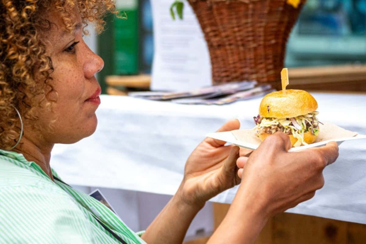 Il percorso del gusto si articol in dieci tappe tra stand locali