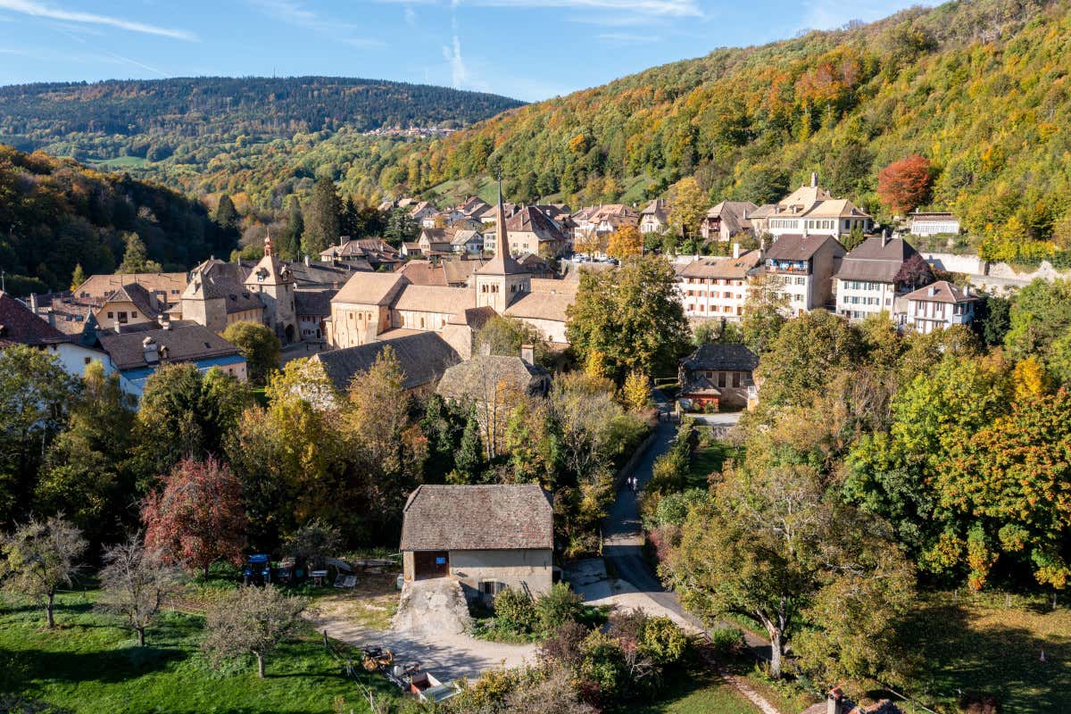 Il Parco naturale Jura Vaudois è ideale per escursioni a piedi e in mountain bike