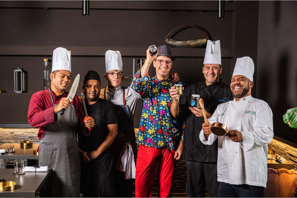 Andrea Fusco e il suo staff Taki Off, dove la cucina d'Oriente e d'Occidente si fondono