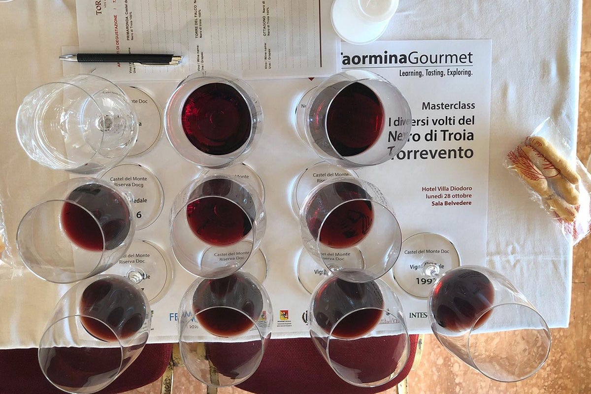 Tante le degustazioni Il vino ambasciatore della Sicilia nel mondo, due eventi per farsi conoscere