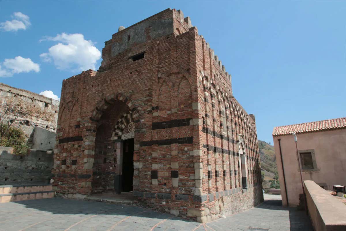 La Chiesa di San Pietro e Paolo a Taormina