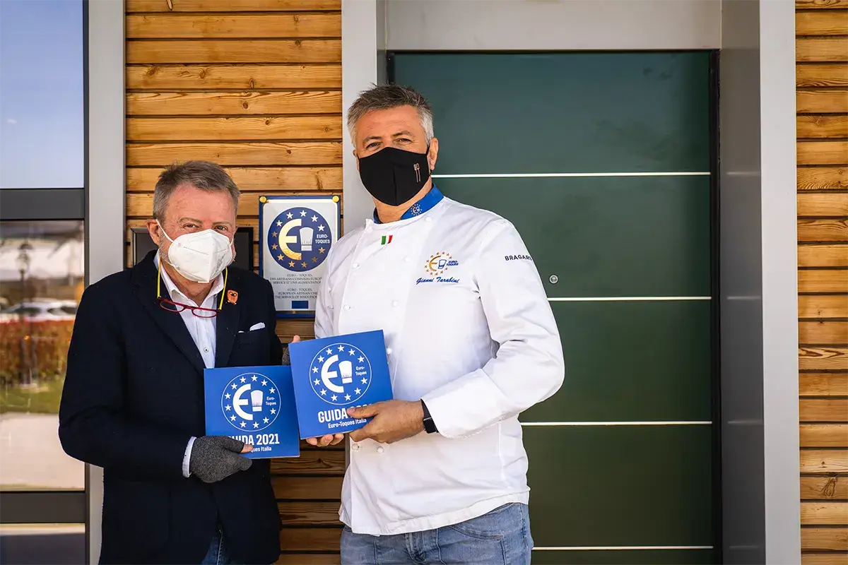 Alberto Lupini (direttore di Italia a Tavola) e Gianni Tarabini Tarabini tra menu freschi e chiusure &laquo;Per noi impossibile programmare&raquo;