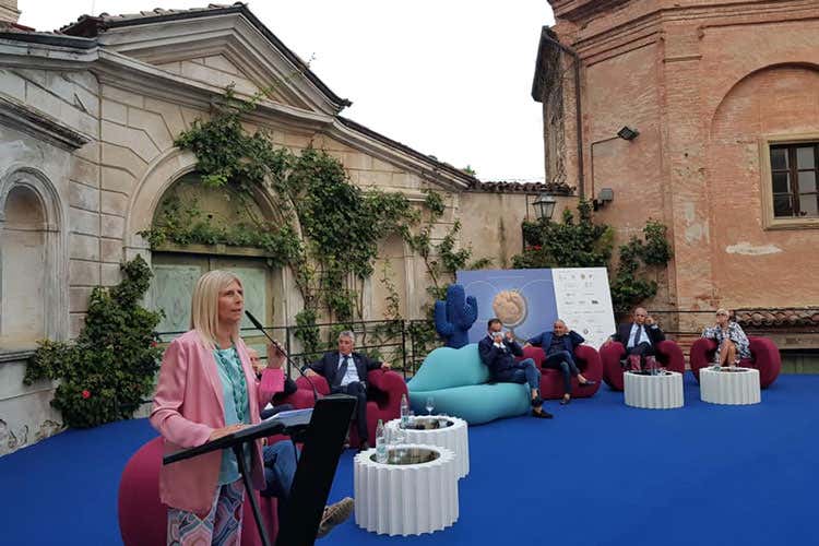 Calendario fitto di appuntamenti fino all'8 dicembre - I 90 anni della Fiera del Tartufo Due mesi di eventi ad Alba