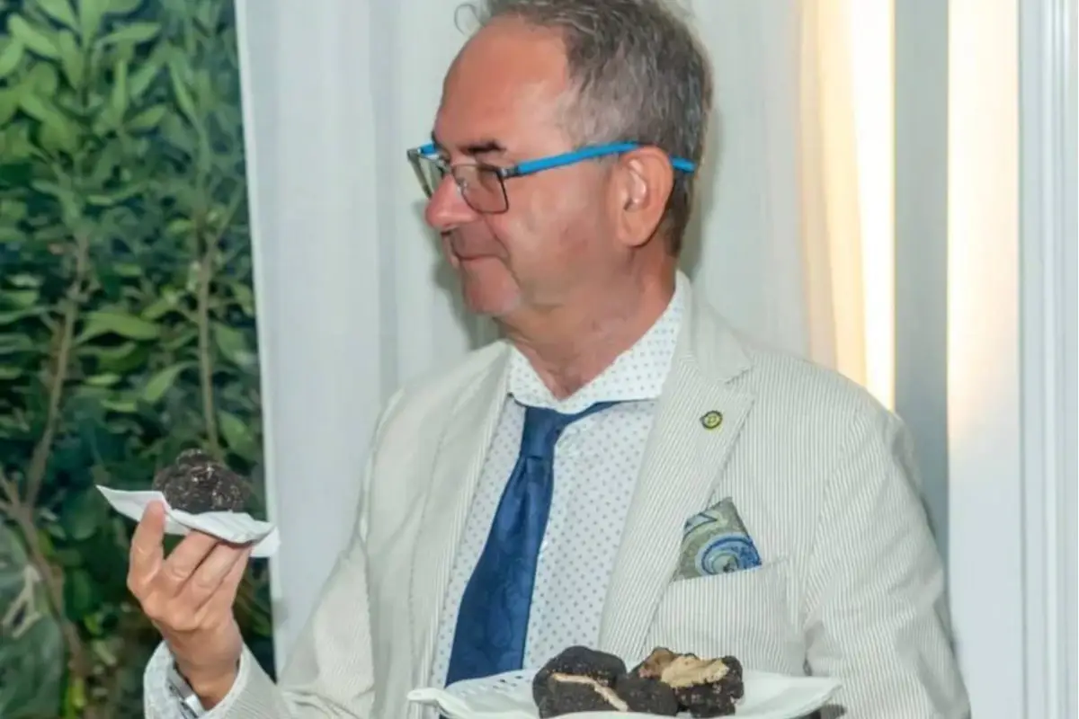 Giuseppe Cristini Il tartufo racconta un messaggio d'amore, di pace e di autentica territorialit&agrave;