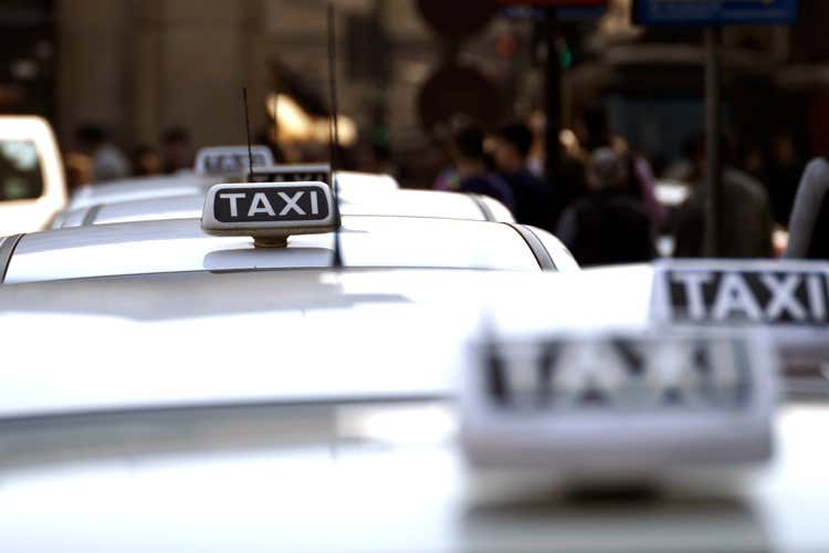 I tassisti tornano al volante  Accordo raggiunto col governo