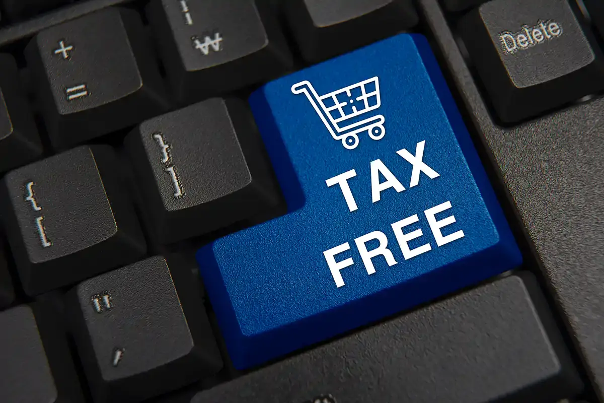 Turismo fermo? A volare &egrave; stato il canale online Viaggi, consumi e rimborsi Iva Il tax free shopping si riprende?
