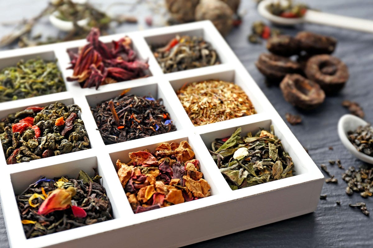 Il modo migliore per gustare il tè sia quello di lasciare in infusione direttamente le foglie Il tè un rito che va rispettato anche da bar e ristoranti