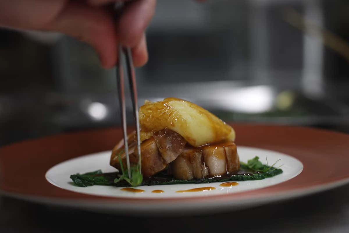 [Tea Tour] a Chateau Monfort: l'abbinamento tra quaglia e tè nero ai fiori che sorprende