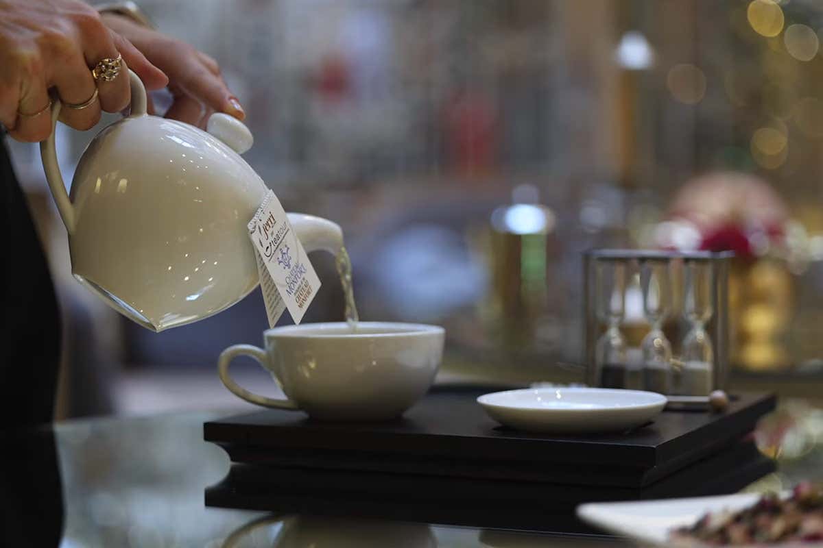 [Tea Tour] a Chateau Monfort: l'abbinamento tra quaglia e tè nero ai fiori che sorprende