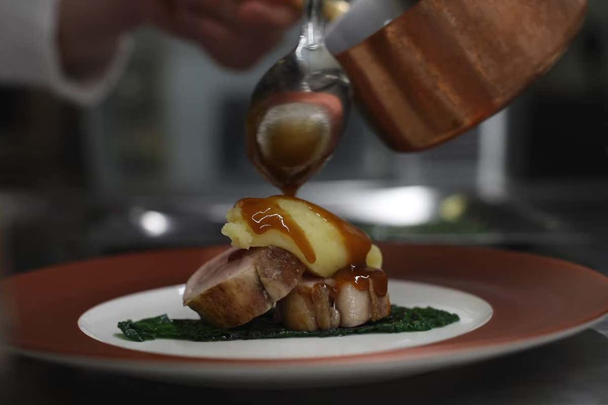 [Tea Tour] a Chateau Monfort: l'abbinamento tra quaglia e tè nero ai fiori che sorprende