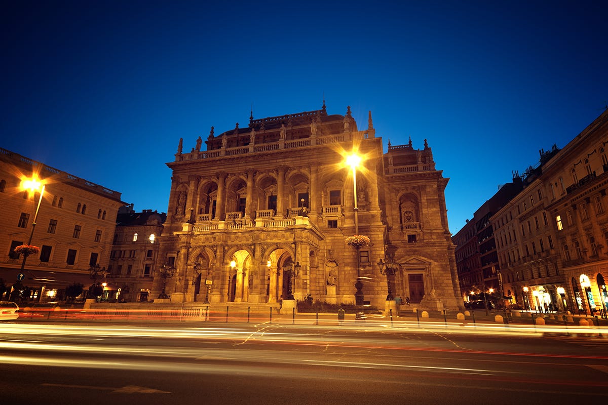 L’Opera di Budapest In viaggio con la principessa Sissi tra teatri e città da scoprire