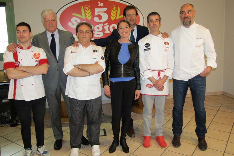 Jacopo Mercuro, Giorgio Agugiaro, Guglielmo Vuolo, Tessa Gelisio, Riccardo Agugiaro, Massimiliano Crocetti e Marco Perez - Con tecniche giuste e farine di qualit&agrave; La pizza diventa un piatto d'eccellenza