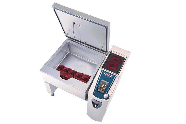 (Meno tempo e costi in cucina con il VarioCookingCenter di Rational)