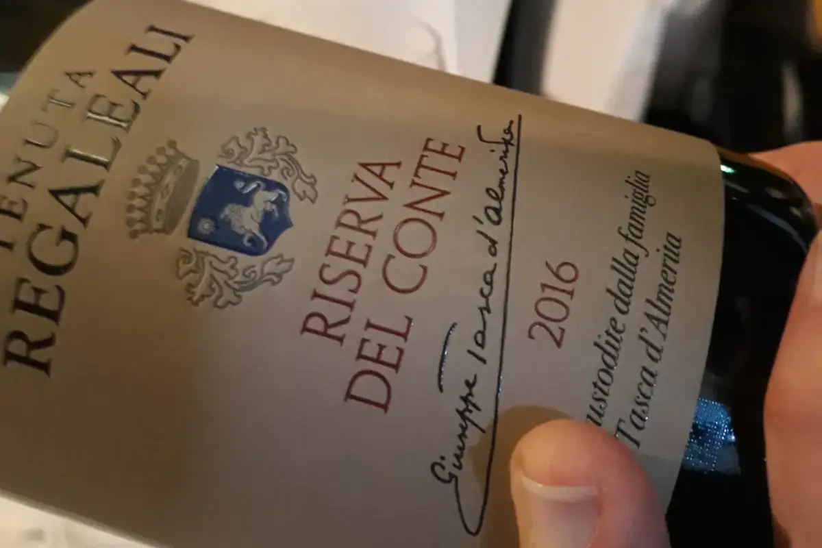 Riserva del Conte 2016 Per i 20 anni dell'Associazone italiana sommelier Sicilia, grande festa e degustazioni