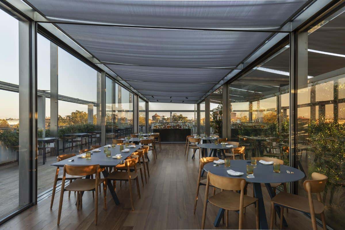 Riparte a Milano la Terrazza Triennale,  per vivere l'arte anche al ristorante