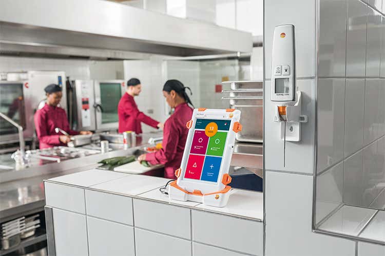 (Testo Saveris Restaurant Garanzia di sostenibilit&agrave; ed efficienza)