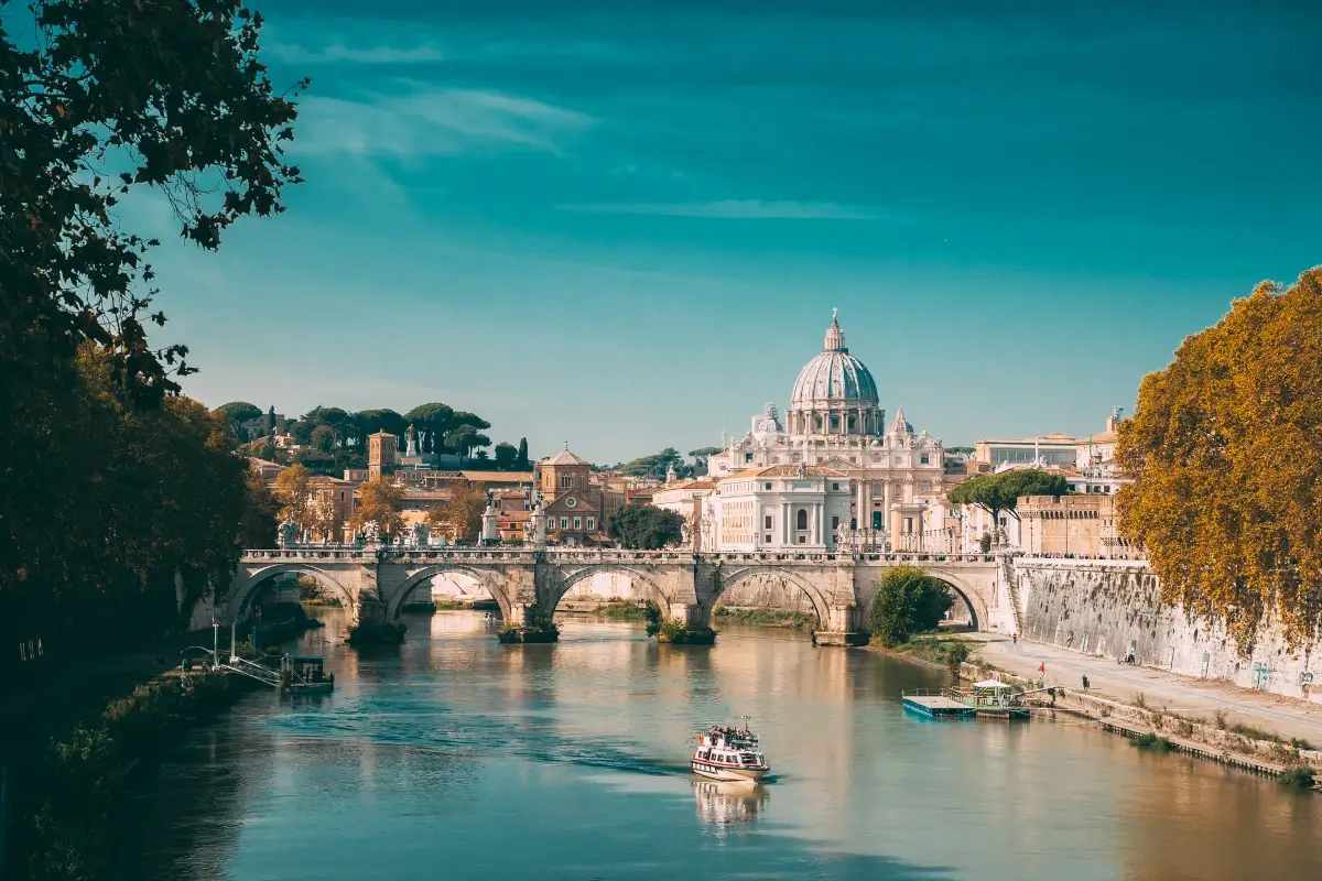 Guerra e pandemia non spaventano il turismo italiano: l&rsquo;estate 2022 a livelli preCovid