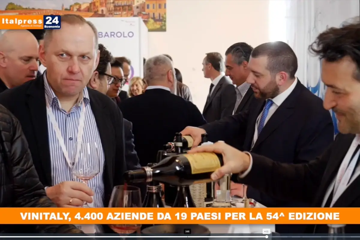 [TG Economia]: Vinitaly, 4.400 aziende da 19 paesi per la 54&ordf; edizione