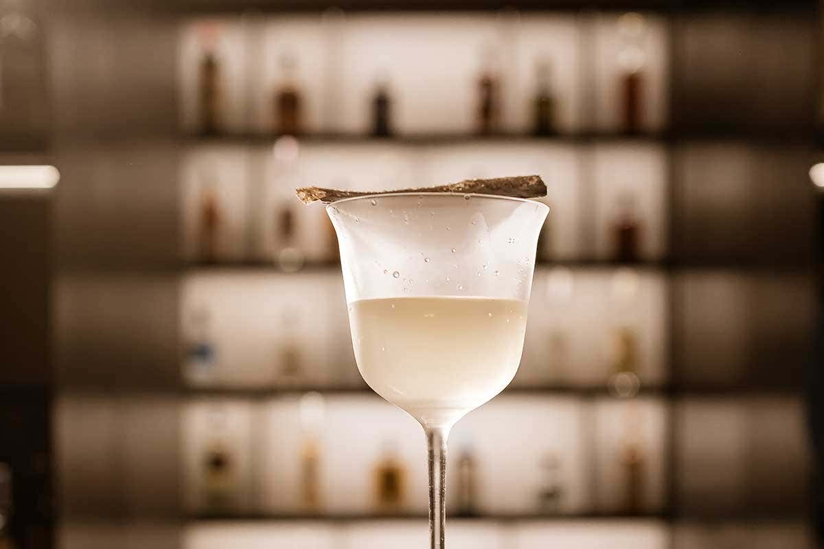 La drink list del The Lodge si ispira ai grandi della storia. Questo è il cocktail Anita Garibaldi The Lodge apre a Napoli con un lista cocktail ispirati ai grandi personaggi della storia La drink list del The Lodge si ispira ai grandi della storia. Questo è il cocktail Anita Garibaldi The Lodge apre a Napoli con un lista cocktail ispirati ai grandi personaggi della storia