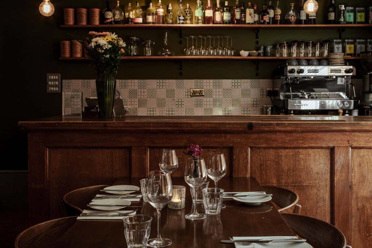 Viaggio nei luoghi di sua maestà: i percorsi reali nel Regno Unito