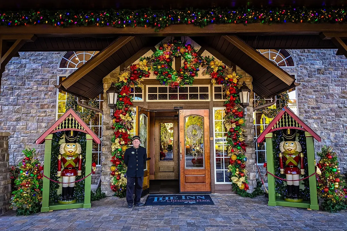 The Inn at Christmas Place è in stile bavarese Perché aspettare il 25 dicembre? Tre alberghi in cui il Natale è tutto l'anno