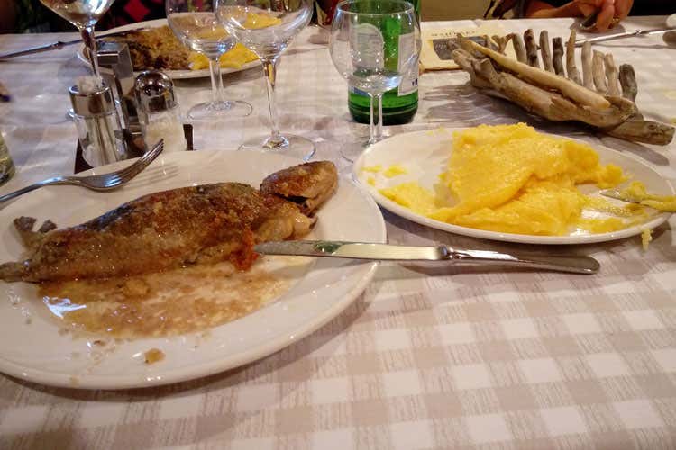 La tinca al forno con polenta di Clusane Riceve il marchio della De.Co.