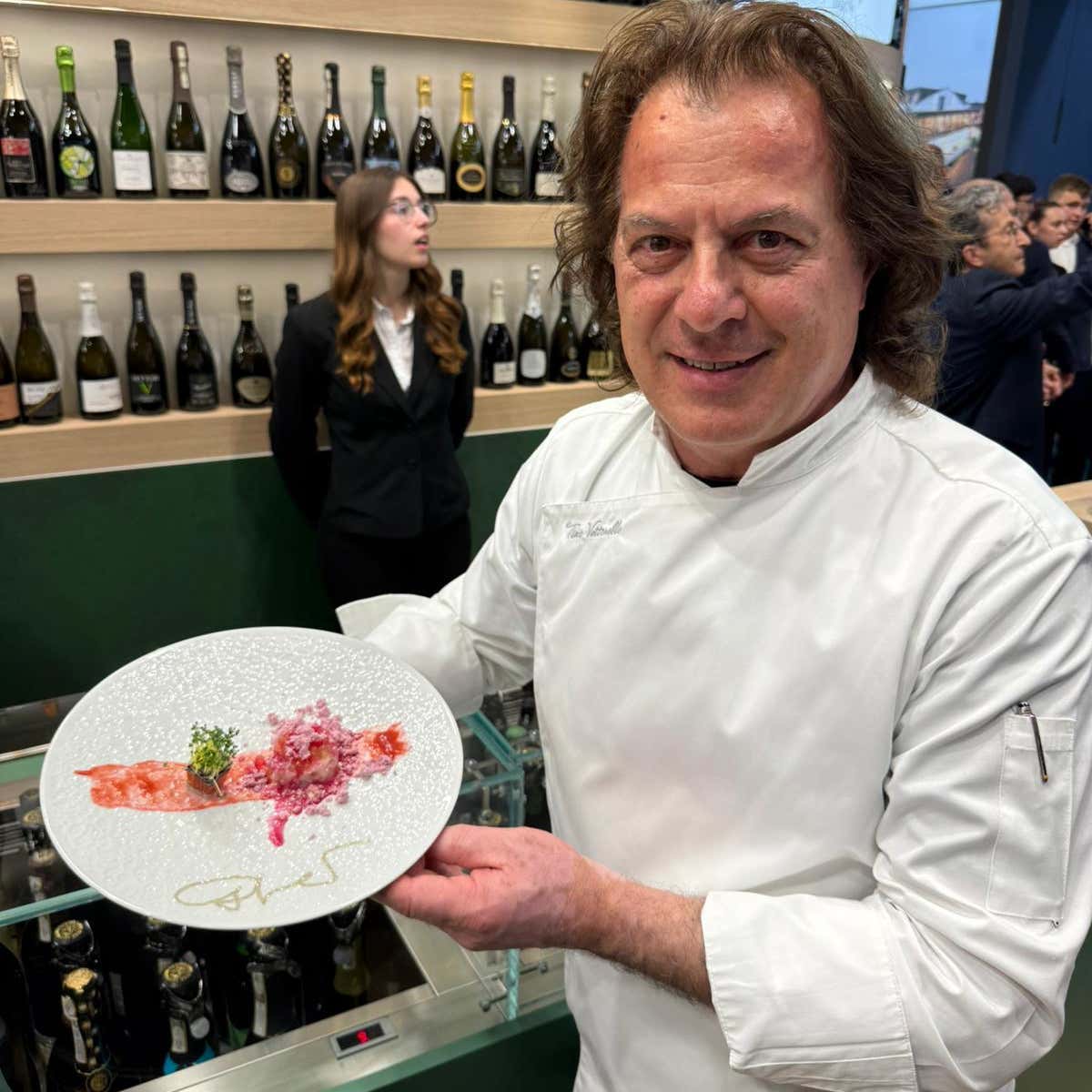 Red Carpet, il piatto di Vettorello che viaggia da Vinitaly alla Mostra del Cinema di Venezia Red Carpet, il piatto di Vettorello che viaggia da Vinitaly alla Mostra del Cinema di Venezia