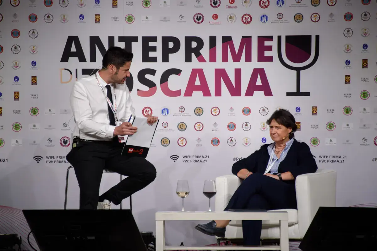 Tinto e Stefania Saccardi Ecco perch&egrave; i vini toscaniconquistano il carrello degli italiani