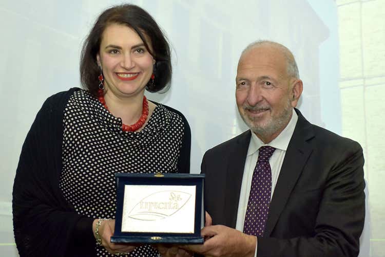 Silvia Costantini e Angelo Serri (Tipicit&agrave; ha portato in Canada le eccellenze delle Marche)