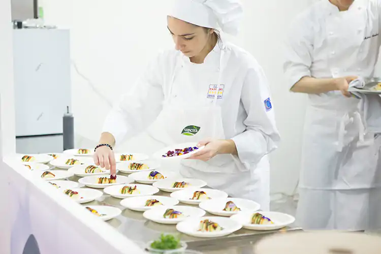 Fermo vetrina internazionale delle Marche e dell&rsquo;Italia di qualit&agrave; Arriva Tipicit&agrave; Phygital edition Il made in Italy viaggia nel mondo