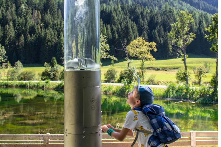 Il sentiero tematico in Wipptal.Foto: TVB Wipptal Tirolo, le imperdibili proposte per famiglie attive Il sentiero tematico in Wipptal.Foto: TVB Wipptal Tirolo, le imperdibili proposte per famiglie attive