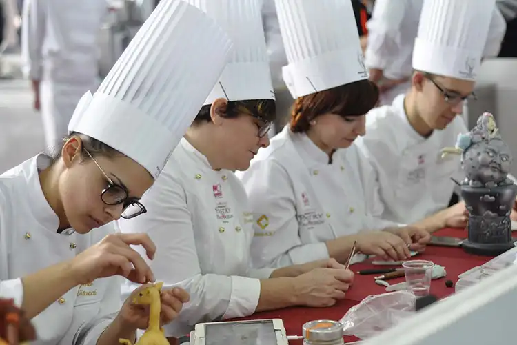 La pandemia rimanda, ma non ferma i 40 anni di uno degli appuntamenti di riferimento per l&rsquo;ospitalit&agrave; Salta la fiera dell&rsquo;ospitalit&agrave;: Tirreno C.T. sar&agrave; a marzo 2022