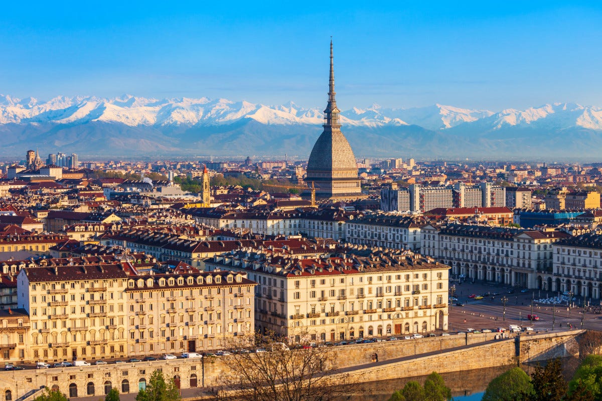 Città, castello, vigne o lago? Scegli la tua Pasqua a Torino e in Piemonte