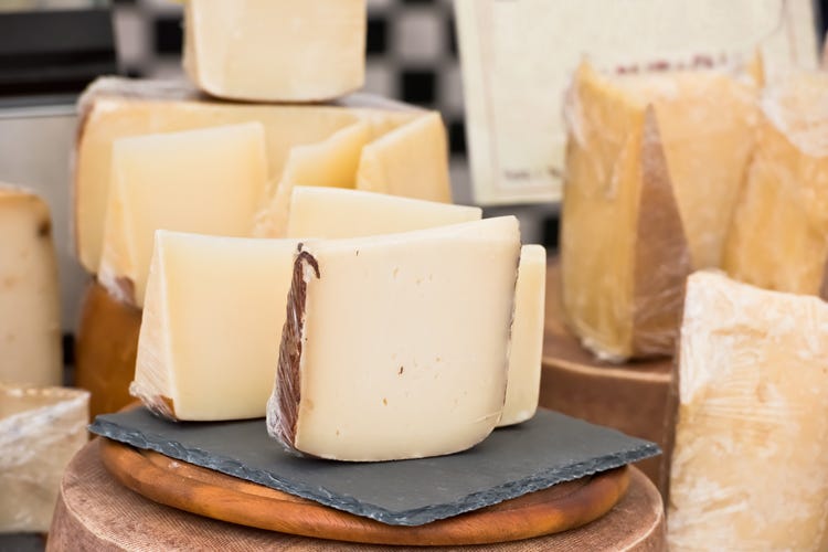 A Bra arriveranno formaggi dall'Italia e dall'estero (Cheese 2019 torna a BraAttesi oltre 200mila visitatori)